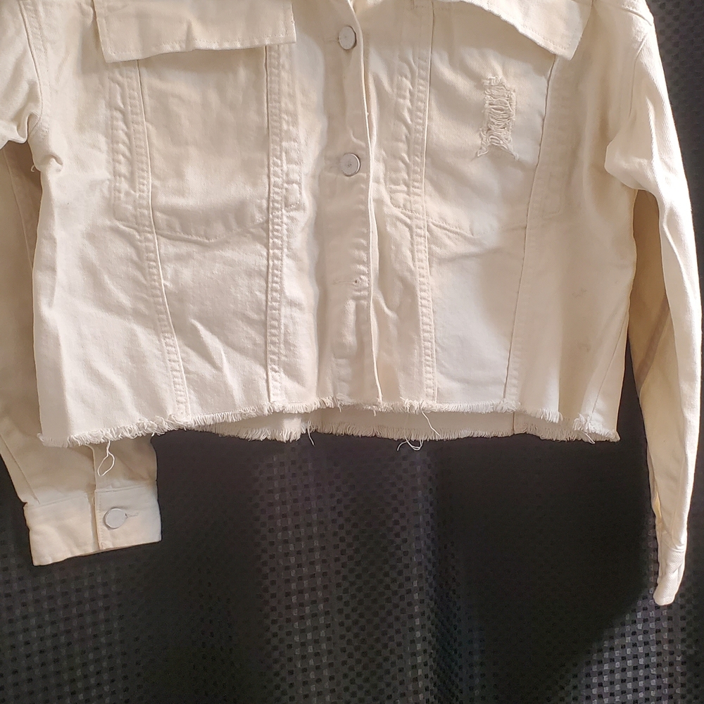 Jennifer Lopez Cream Jean Jacket Classic Style